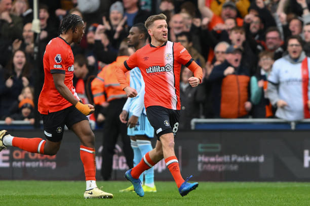 不得不在进 不得不在进