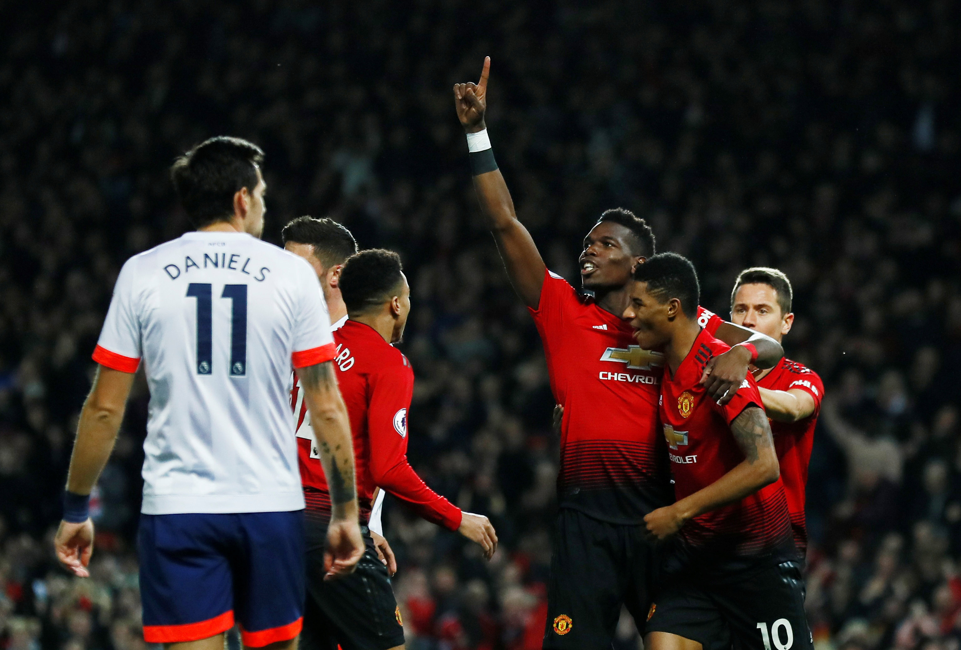 他都为美职 他都为美职